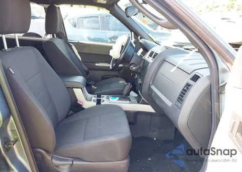 2012 Ford Escape Xlt z USA, uszkodzony, nr VIN 1FMCU0D71CKC77933